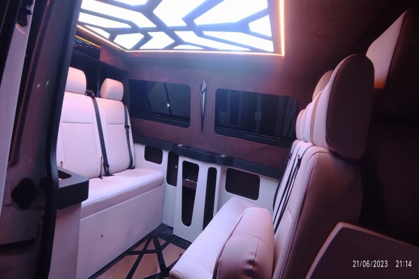VW Transporter - Şoförlü 